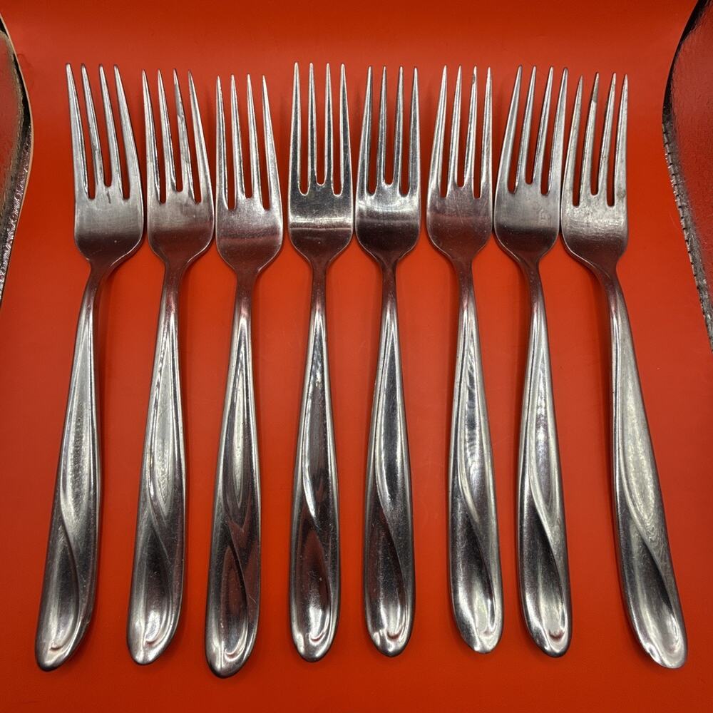 (8) Dinner Forks Reed & Barton EDGARTOWN Stainless Select Flatware Replacement